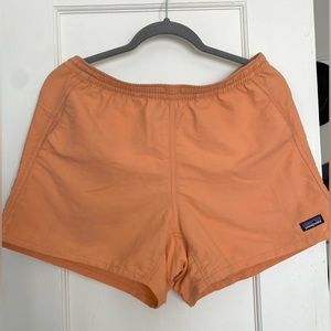 Patagonia Women’s Baggies Shorts Orange Medium